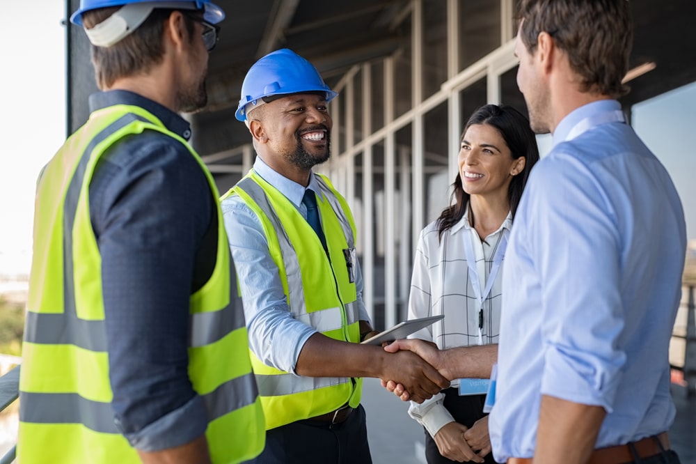 What You Should Know Before Hiring a Commercial Building Contractor